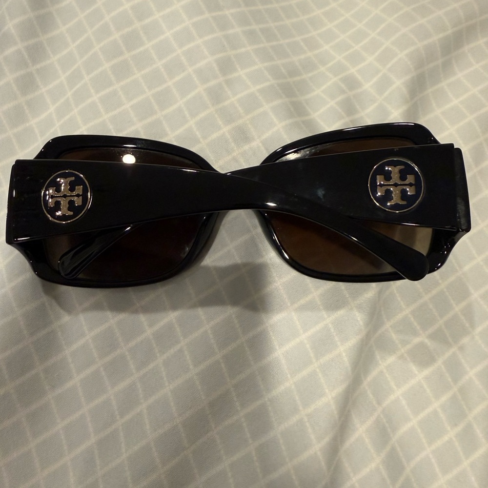 Tory Burch Glossy Black Sunglasses